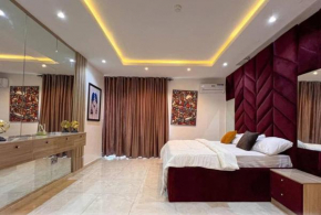 Posh 3bedroom, 24hrs electricity, WiFi, Netflix, PS 5, Snooker, Swimming pool in Jose Maria, Ikate